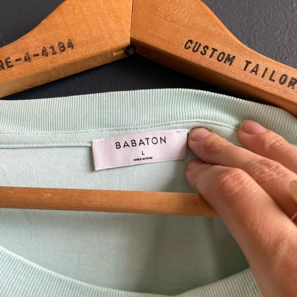 ❌SOLD Babaton 100% Cotton T-shirt - Picture 3 of 3